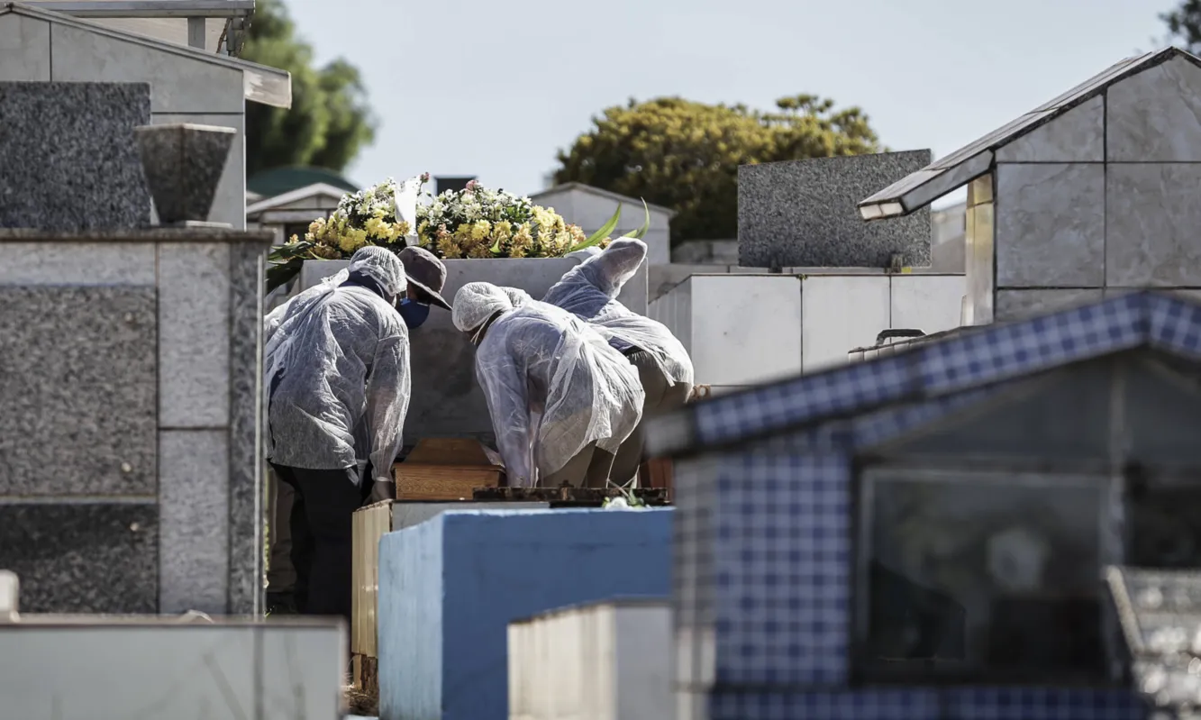 Imagem ilustrativa da imagem Coronavírus mata mais que trânsito, dengue e homicídios em Londrina