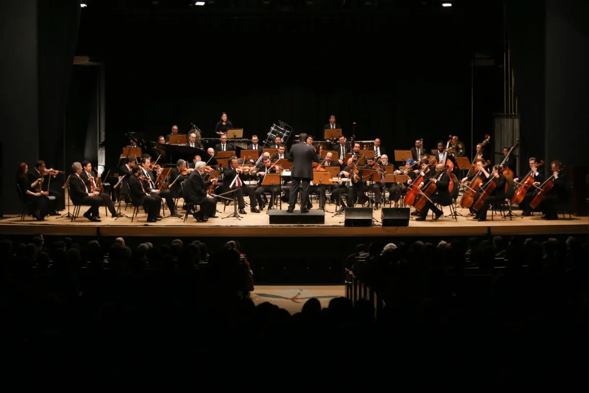 A Osuel durante apresentação na abertura do 38º Festival de Música de Londrina: músicos agora fazem encontros virtuais