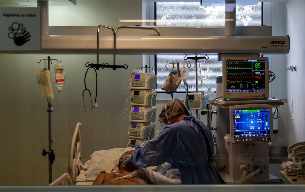 Imagem ilustrativa da imagem Governo deve conseguir só metade dos ventiladores pulmonares que planejava
