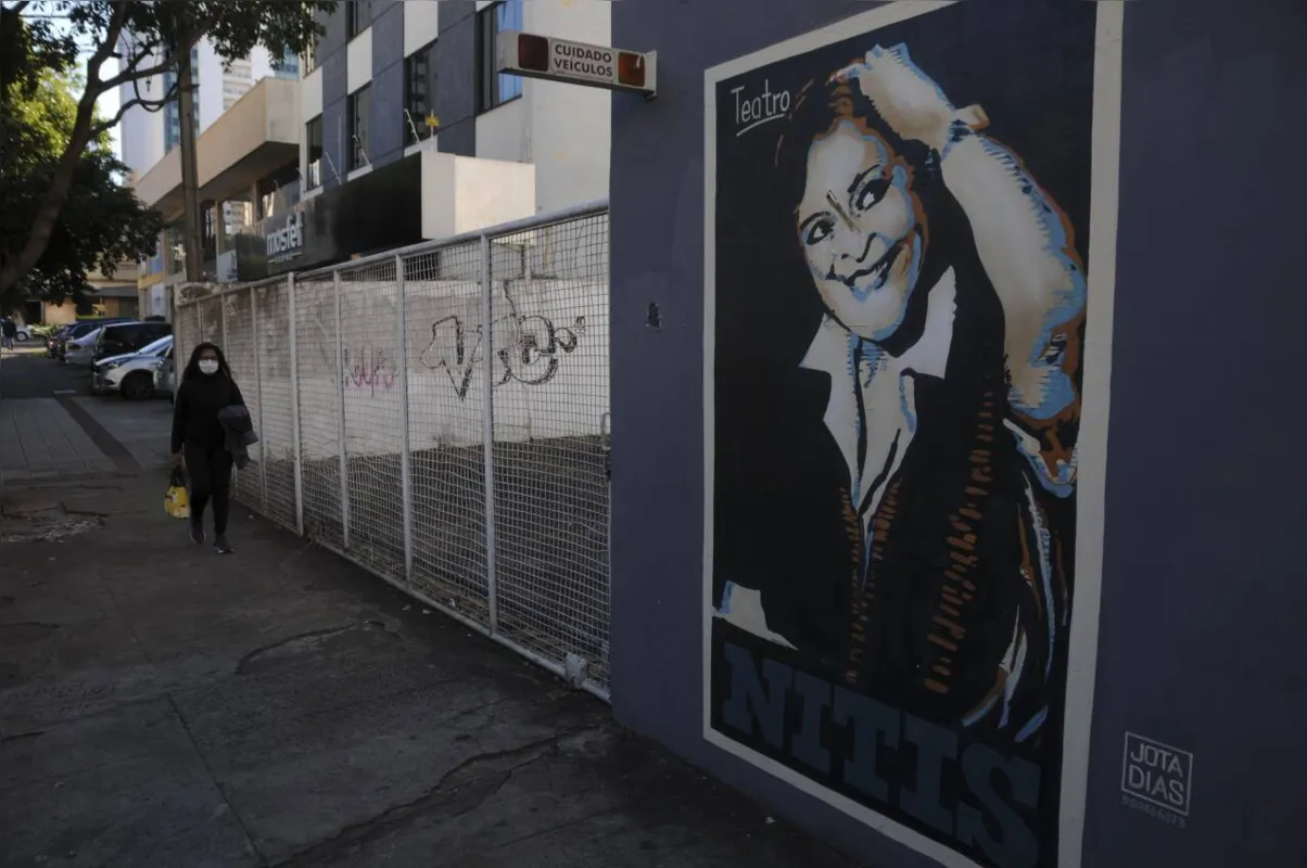 Grafite de Nitis Jacon, feito por Jota Dias, emocionou a família da presidente de honra do Filo