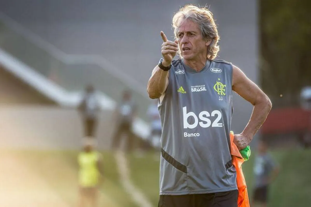 Imagem ilustrativa da imagem Jorge Jesus acerta com Benfica e deixa Flamengo após 5 títulos