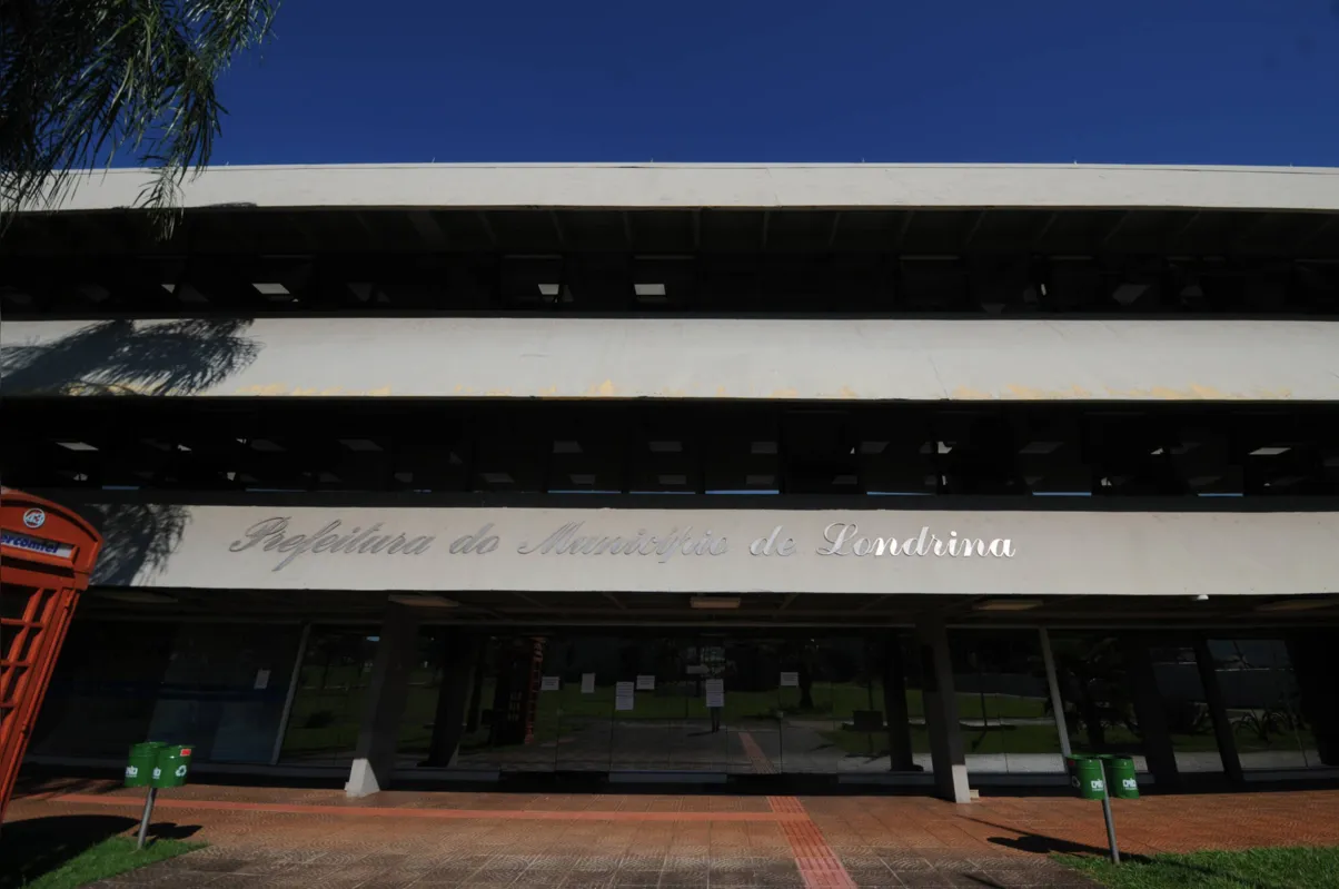 Prefeitura de Londrina informou que ainda não havia sido intimada da decisão na tarde desta terça-feira. Cabe recurso. 