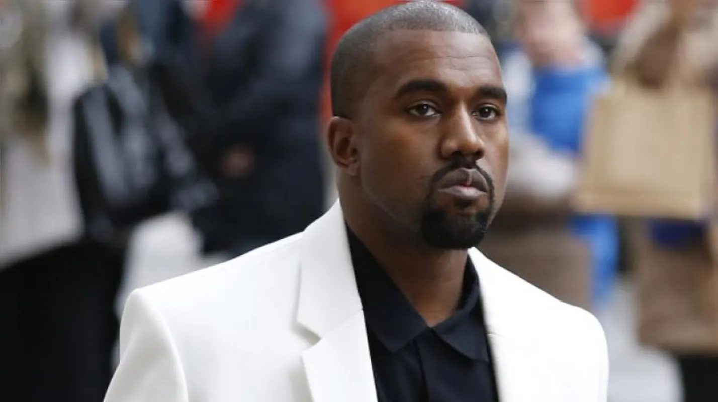 Imagem ilustrativa da imagem Kanye West para presidente e  quem não beijou Arthur Aguiar?