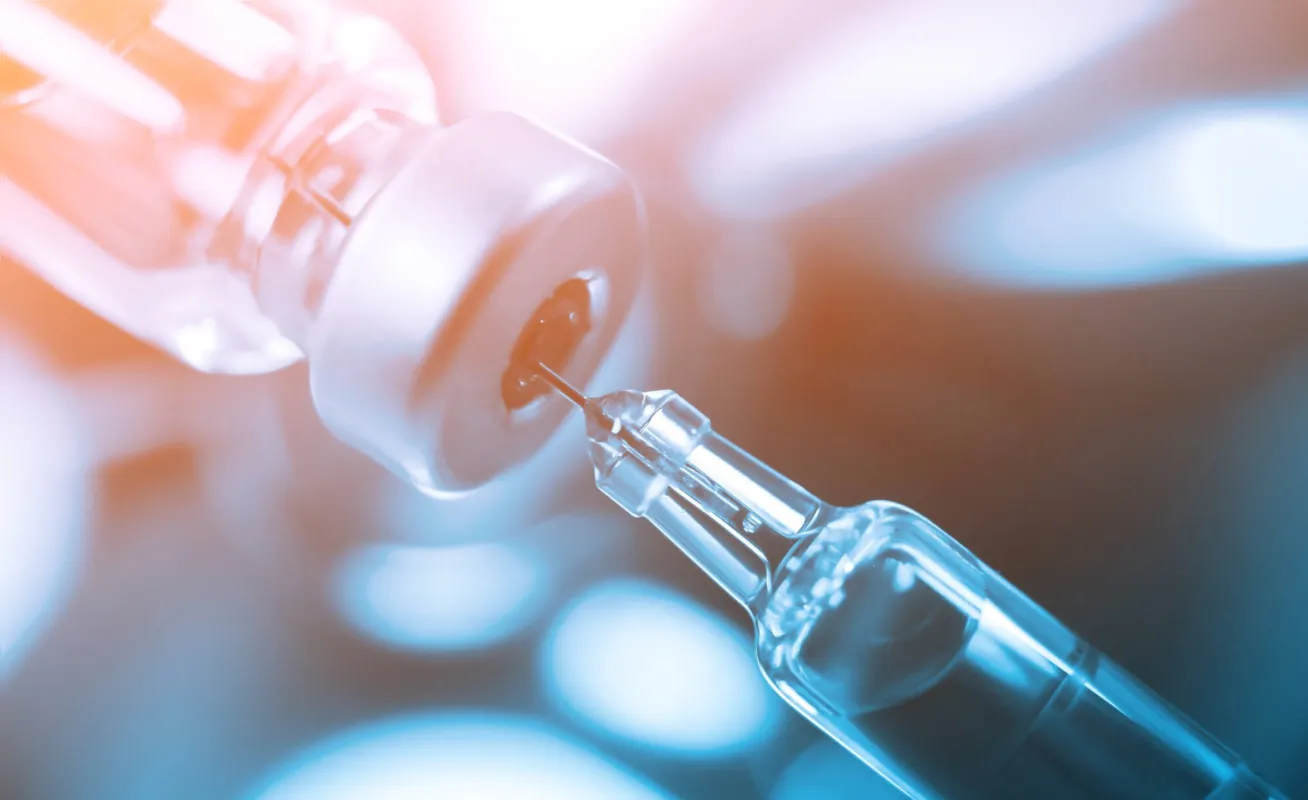 Imagem ilustrativa da imagem Pandemia intensifica busca por vacina contra gripe no Paraná