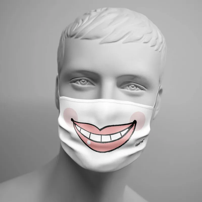 Máscara criada por Laerte que também participa do projeto