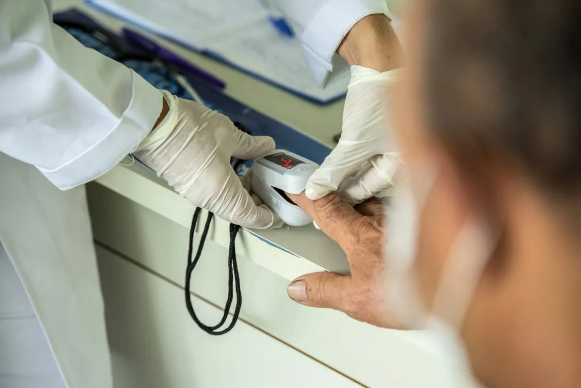 Em Londrina, segundo a Sesa, 125 pessoas foram diagnosticadas com a covid-19 e 92 estão curadas. 