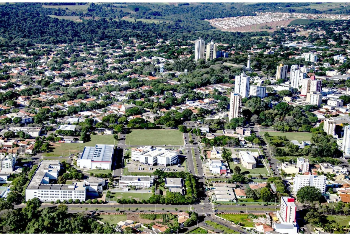 reunião de emergência para decidir o que fazer terminou sem um posicionamento.