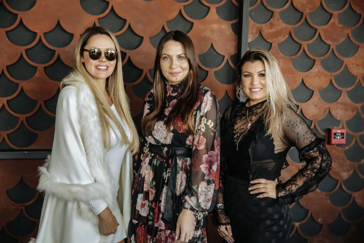 As amigas Viviane Farias, Liandra Trinetto e Joice Dantas
