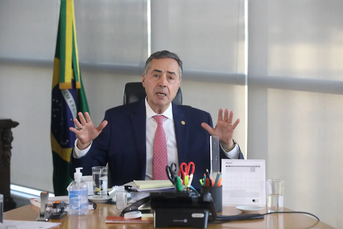 Imagem ilustrativa da imagem TSE autoriza convenção partidária virtual para escolha de candidatos a prefeito e vereador