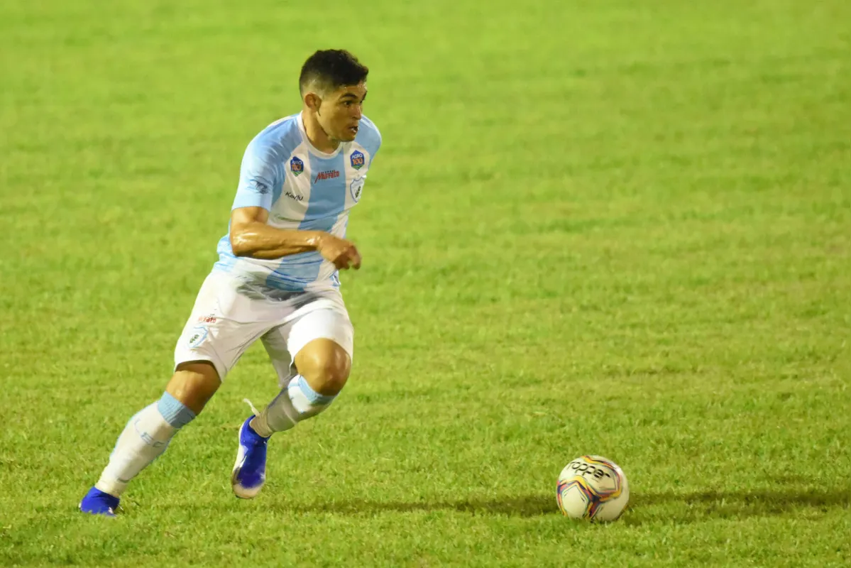 Junior Pirambu foi o autor do gol da igualdade