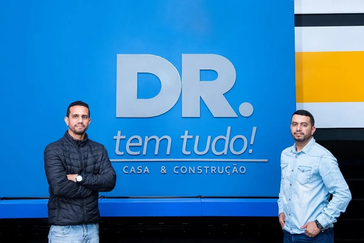 Imagem ilustrativa da imagem Gêmeos João e André