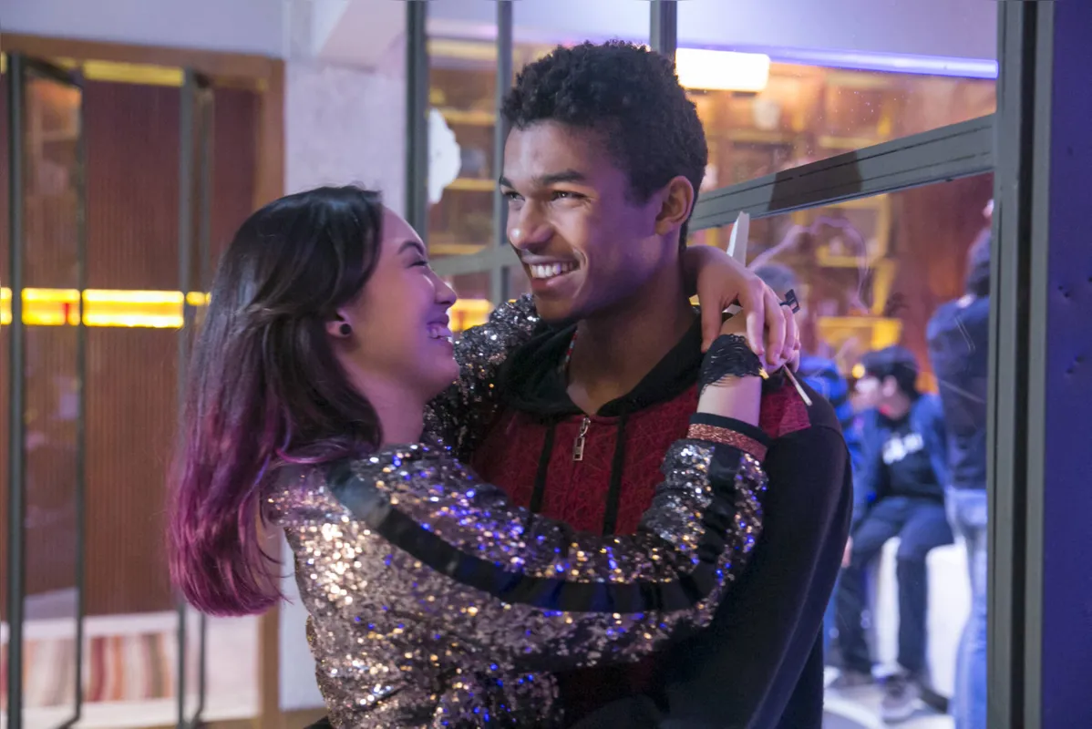 Tina decide terminar com Anderson