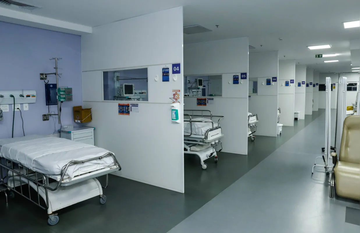Expansão de 22,8 mil leitos de internação iniciada em março colocou fim em uma queda no tamanho da infraestrutura hospitalar do SUS destinados aos pacientes que necessitam permanecer em um hospital público por mais de 24 horas