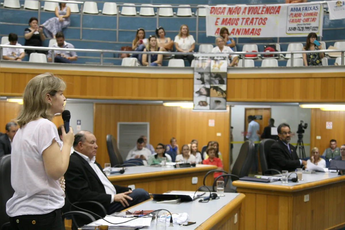 A vereadora Daniele Ziober (PP), única mulher na Câmara de Londrina