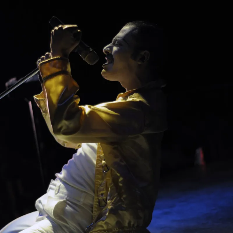 No mundo do rock, as coisas não seriam as mesmas se Freddie Mercury fosse chamado por seu nome real: Farrouk Bulsara