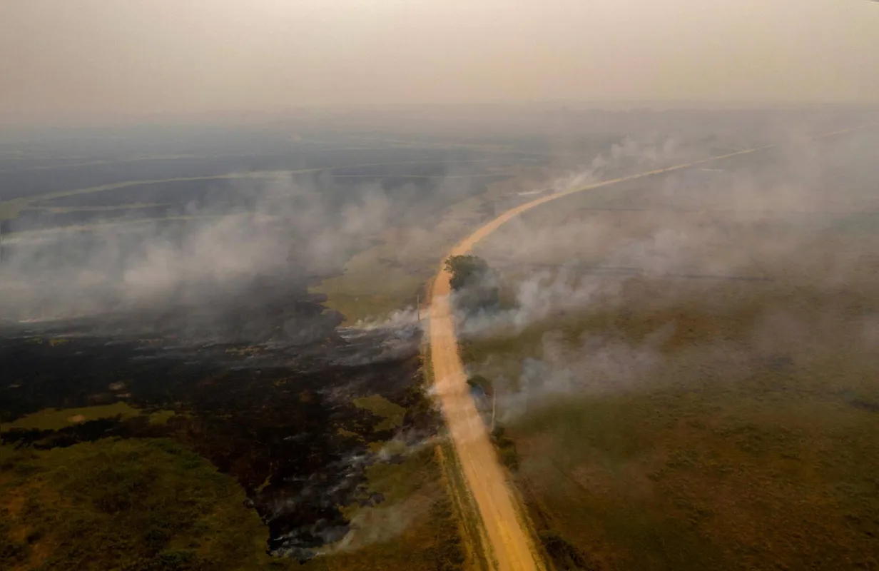 Imagem ilustrativa da imagem Bombeiros do Paraná vão ajudar no combate a incêndio no Pantanal