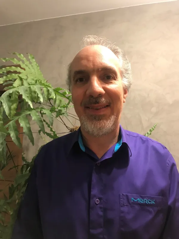 Jayme Nunes, da Merck, diz que principal desafio é conseguir ampliar a produção para a escala industrial