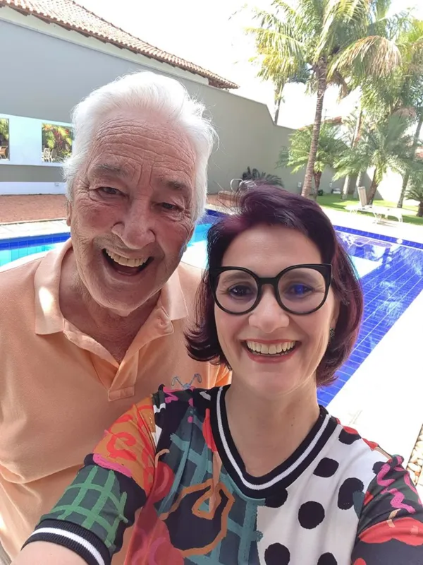 Imagem ilustrativa da imagem Comemoração em família
