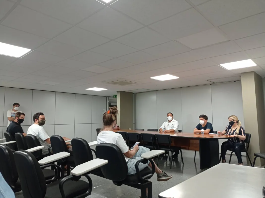 Imagem ilustrativa da imagem Donos de bares e restaurantes fazem novo protesto na Prefeitura