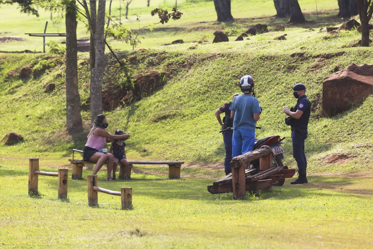 Imagem ilustrativa da imagem Fiscalização mais acirrada afasta londrinenses de parques e praças