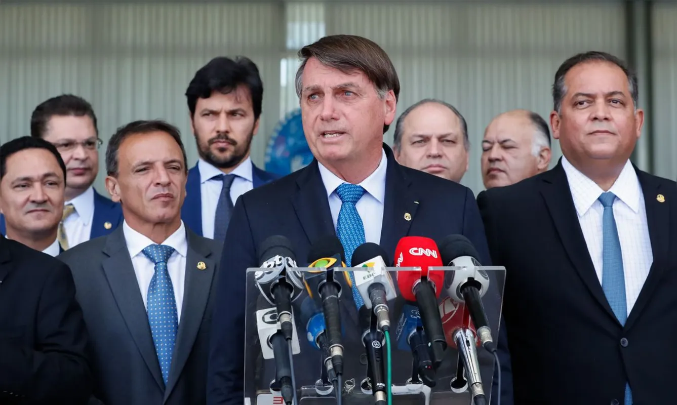 Imagem ilustrativa da imagem Governo anuncia Renda Cidadã, programa substituto do Bolsa Família