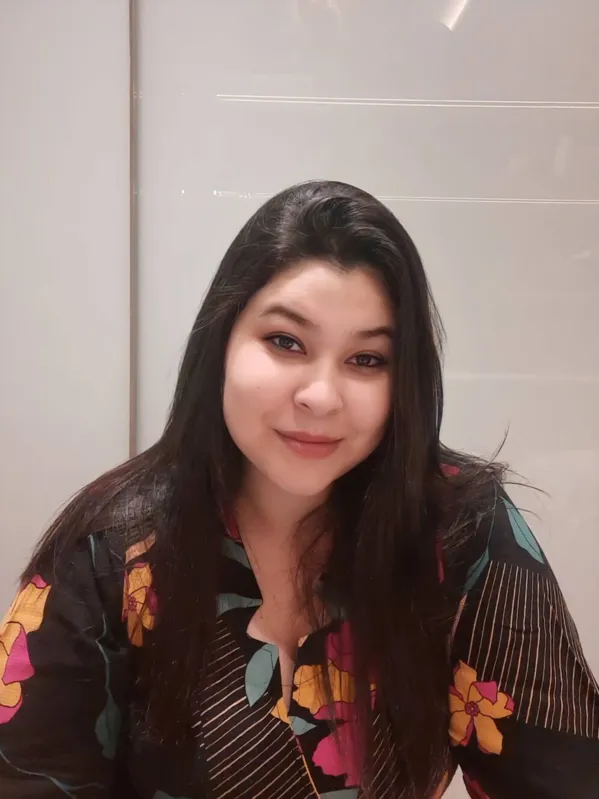 Paolla Zamarian Silva Dionísio, psicológa: "Vemos exibições extremas de pessoas compartilhando quase 24 horas do seu cotidiano" 