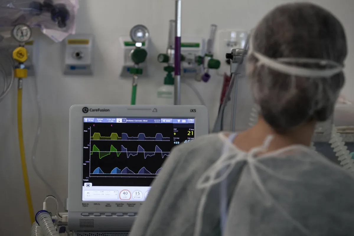 Imagem ilustrativa da imagem Mais de 155 mil pessoas já foram diagnosticadas com Covid-19 no PR