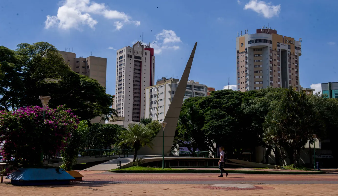 Imagem ilustrativa da imagem Maringá tem número recorde de candidatos à prefeitura