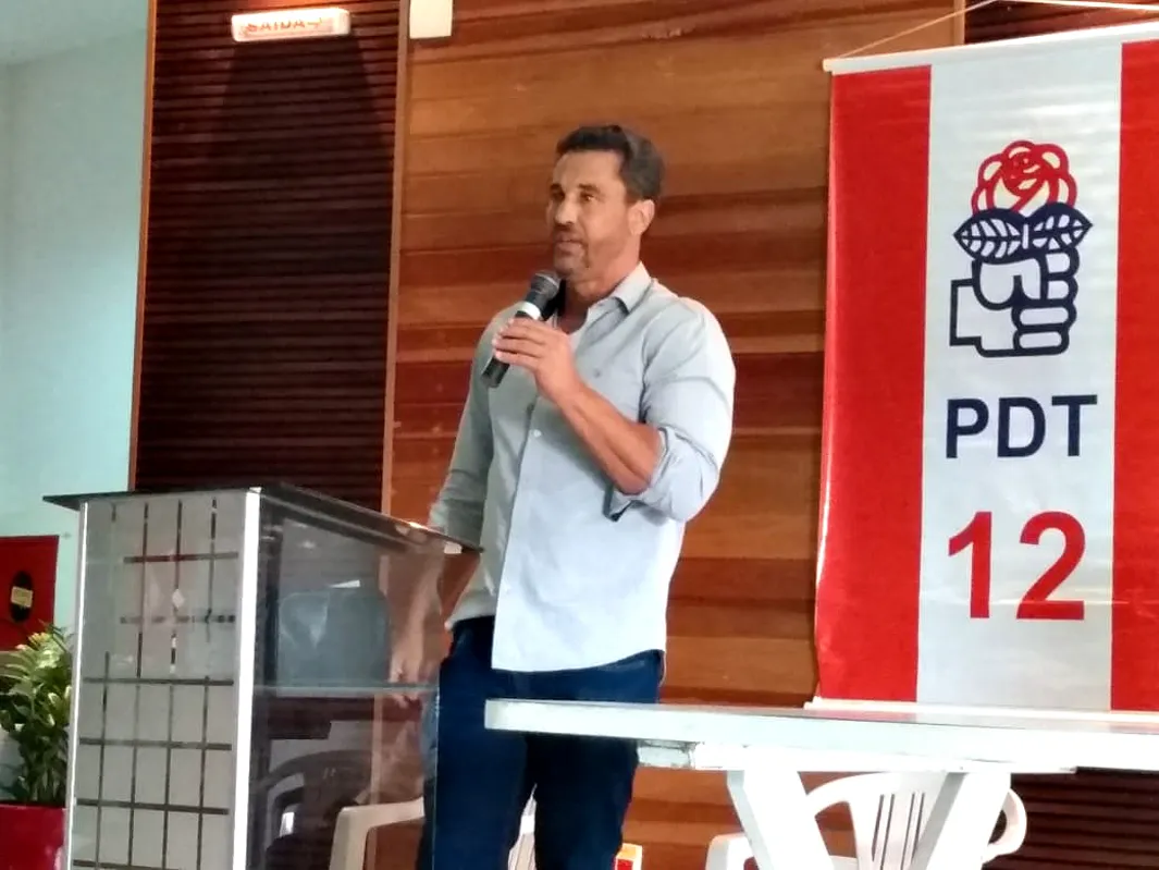 Imagem ilustrativa da imagem PDT confirma candidatura de Barbosa Neto à prefeitura