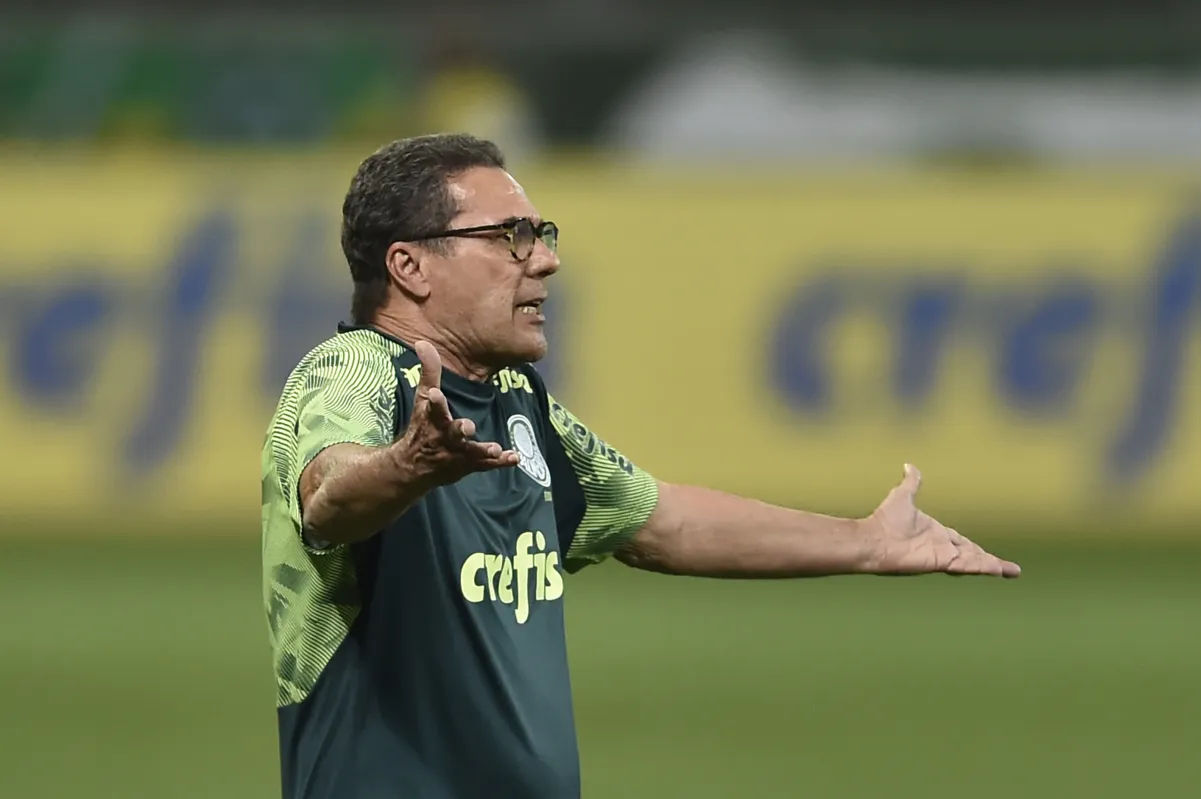 Imagem ilustrativa da imagem Palmeiras desafia a altitude de La Paz na volta da Libertadores