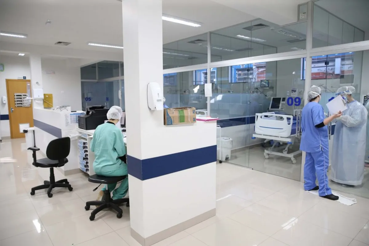 Paraná ultrapassa marca de três mil mortes por Covid-19. 