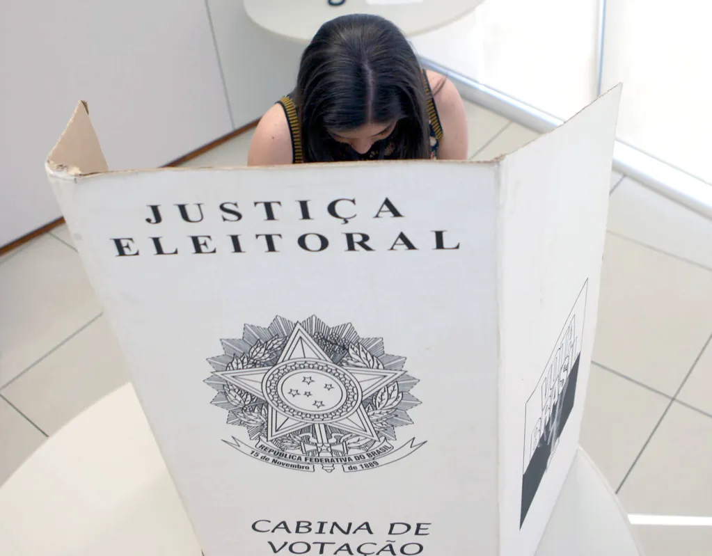 Imagem ilustrativa da imagem Perfil do eleitor londrinense impõe desafios aos candidatos