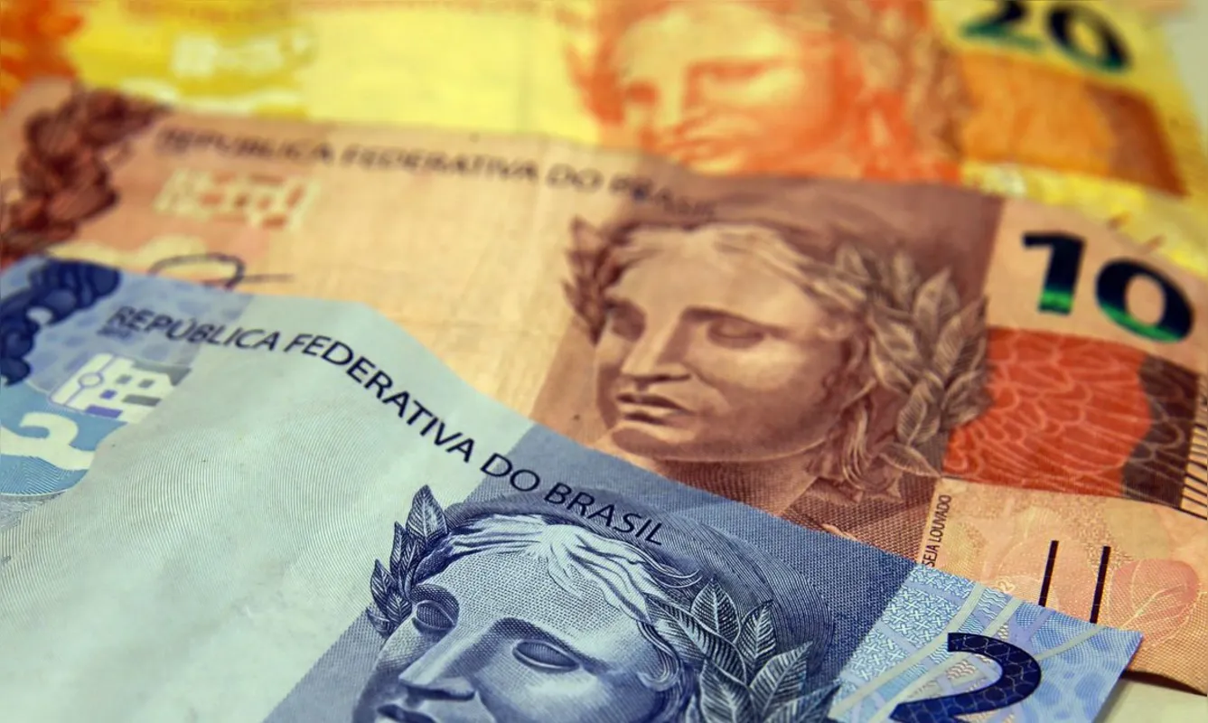 Imagem ilustrativa da imagem Salário mínimo para 2021 ficará em R$ 1.067