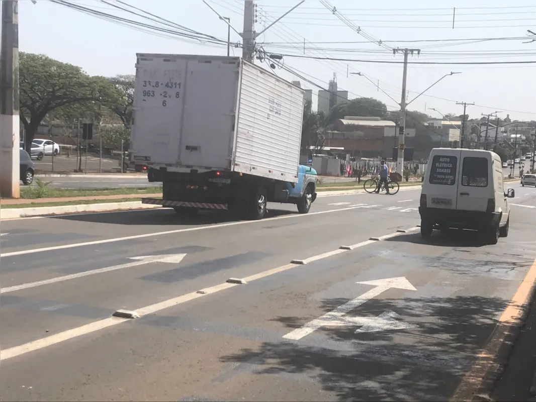 Imagem ilustrativa da imagem 'Velhos' hábitos no trânsito de Londrina colocam pedestres em risco