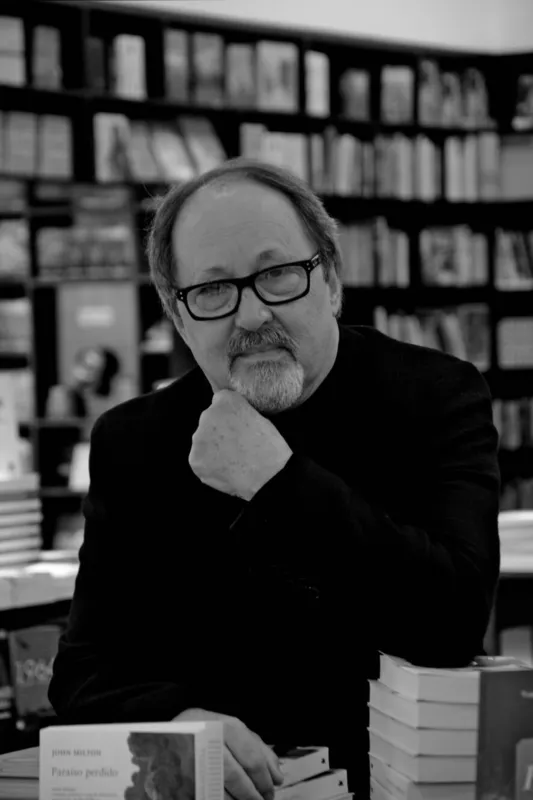 Luiz Manfredini, autor da biografia de Bueno: “ Sua busca por um estilo  não era somente literária, era pessoal”