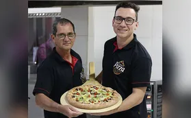 Pai e filho no ramo da alimentação