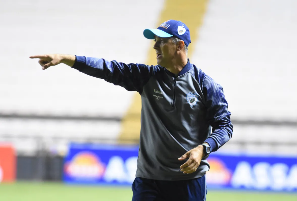 "Tivemos um bom comportamento de jogo e espero que a equipe continue em evolução para que no próximo jogo a equipe consiga a vitória”, destacou Alemão. 
