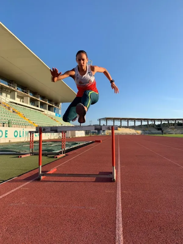 Tatiane é quatro vezes campeã sul-americana e tem nove títulos no Troféu Brasil