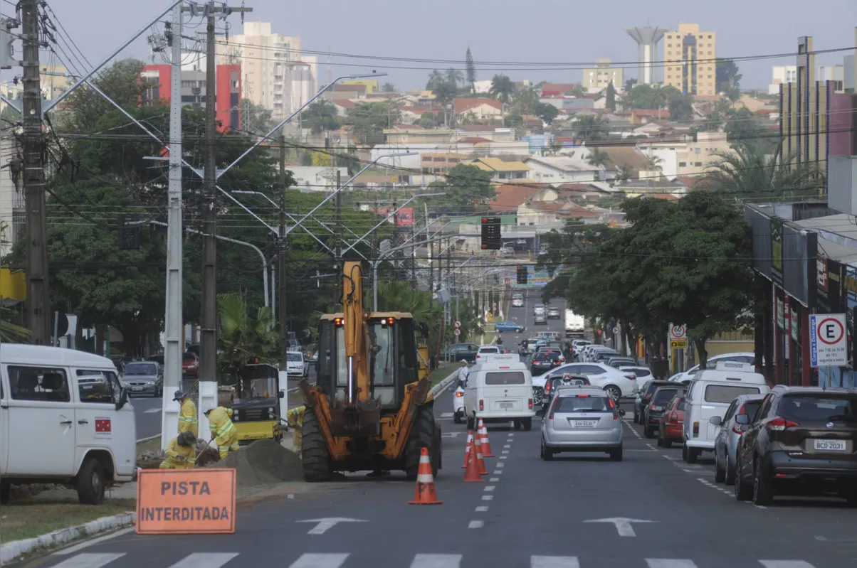 Imagem ilustrativa da imagem Baia de conversão da avenida JK para a rua Brasil será ampliada