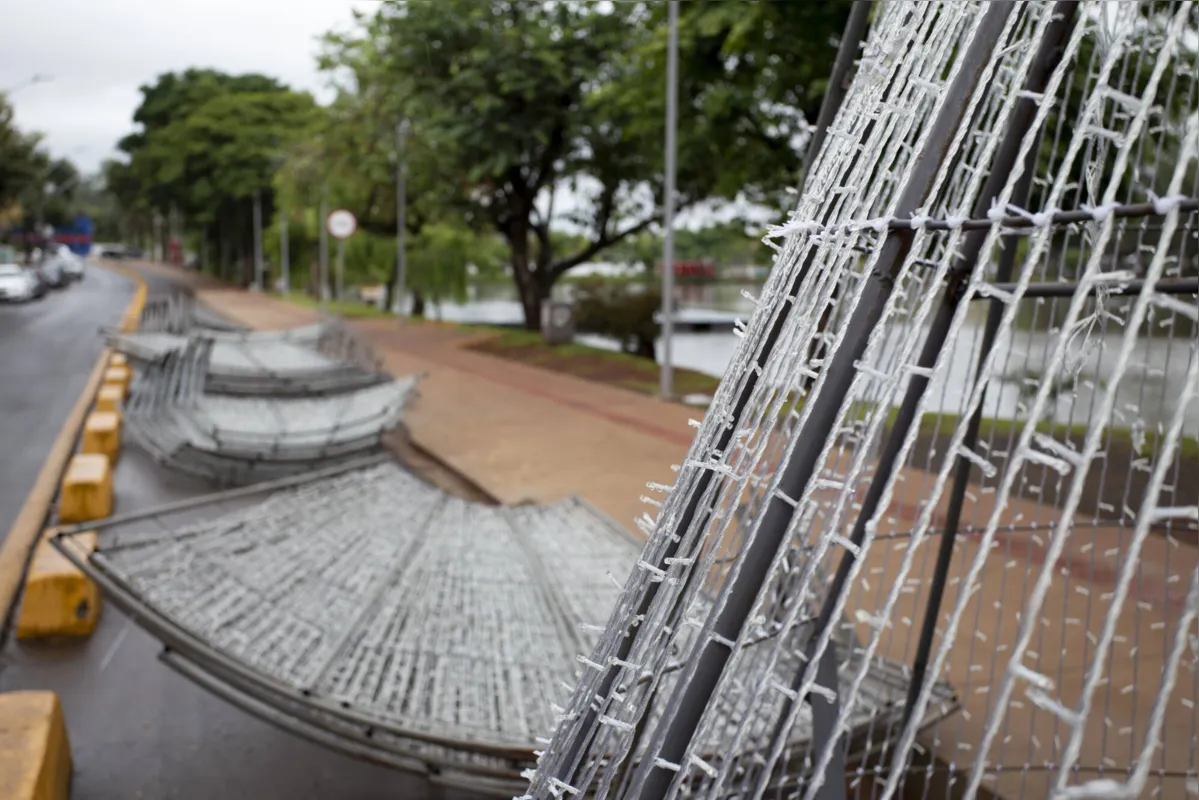 Imagem ilustrativa da imagem Com pandemia, Londrina terá decoração de Natal singela em 2020