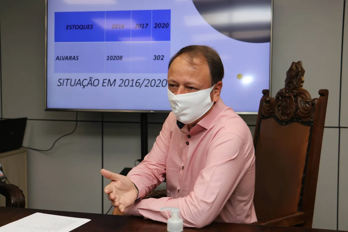 Não estão dispensadas as licenças de zoneamento, consulta prévia, questões tributárias e referentes ao uso e ocupação do solo, explicou João Carlos Barbosa Perez