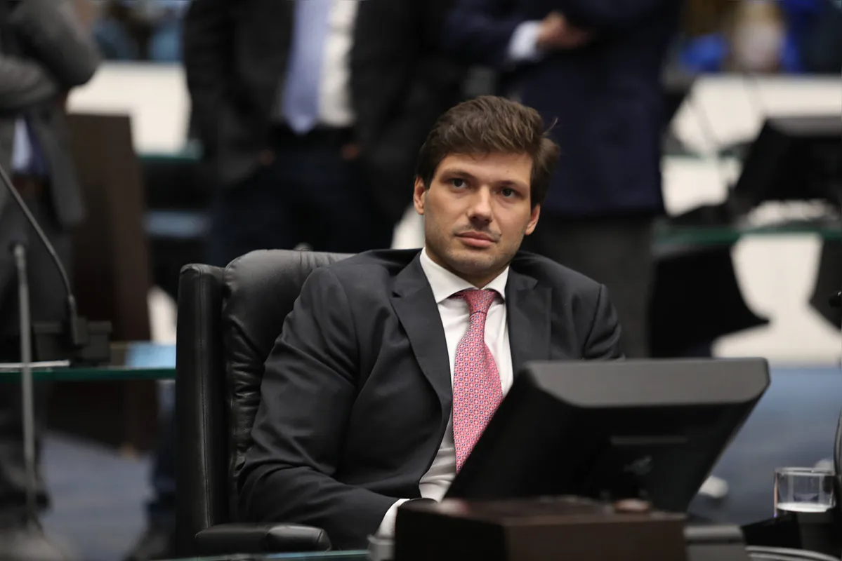Imagem ilustrativa da imagem Deputados candidatos fracassam nas eleições municipais