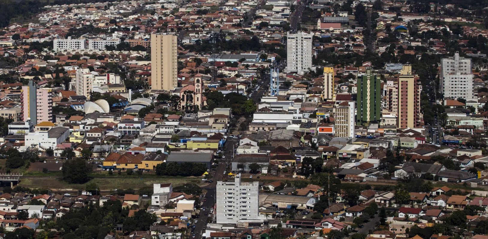 Imagem ilustrativa da imagem Dezessete ruas de Cambé serão pavimentadas