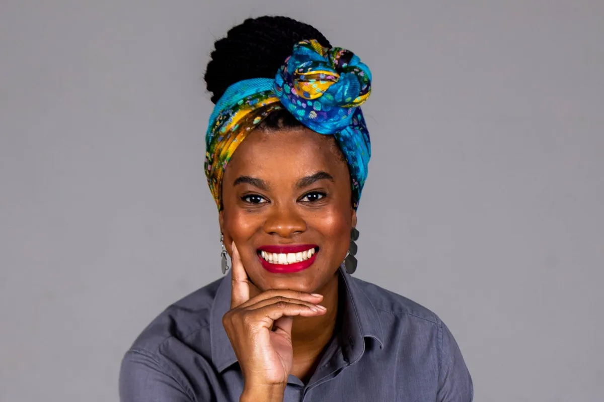 Carol Dartora, primeira negra eleita como vereadora em Curitiba.