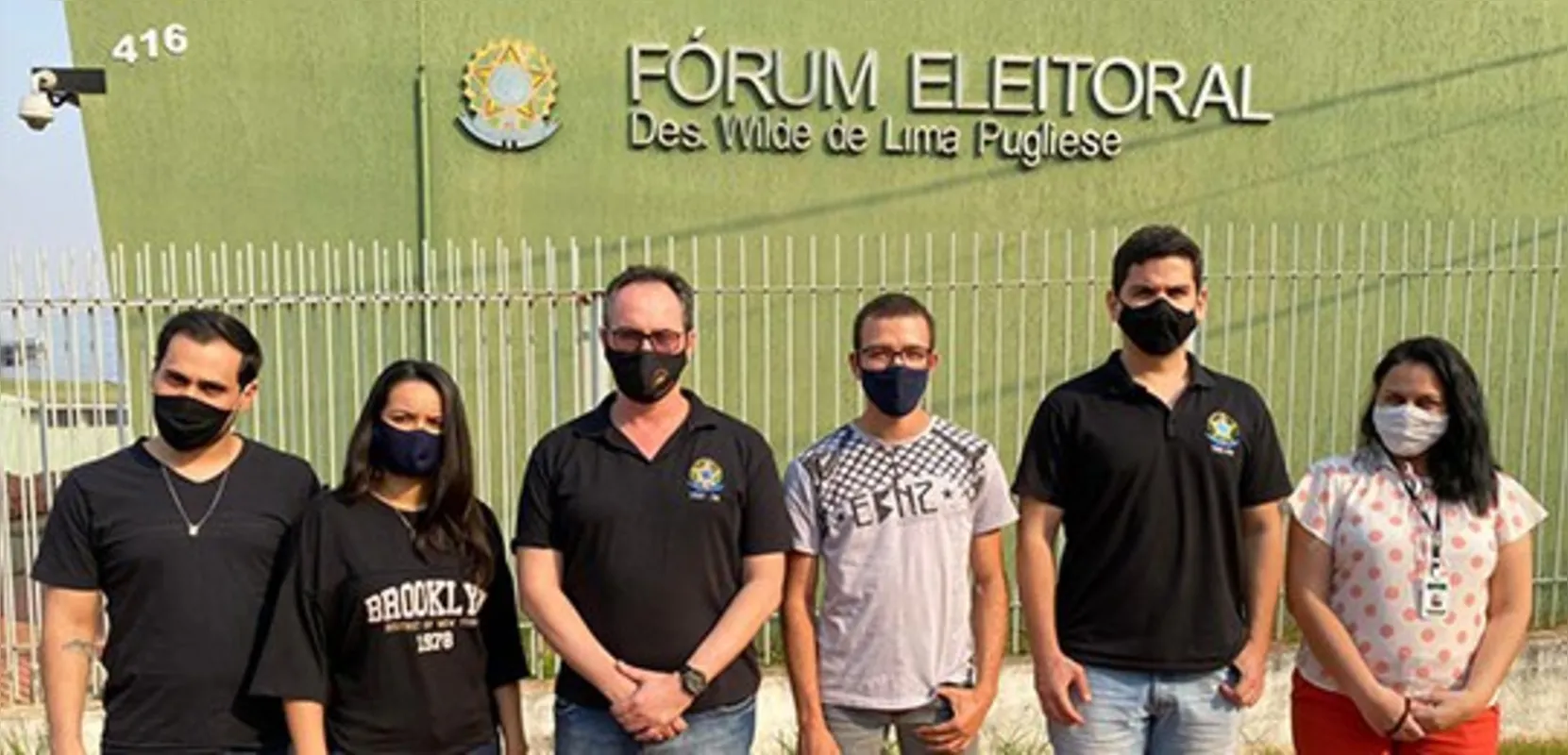 Mesários voluntários da 113ª Zona Eleitoral de Assis Chateaubriand (PR).