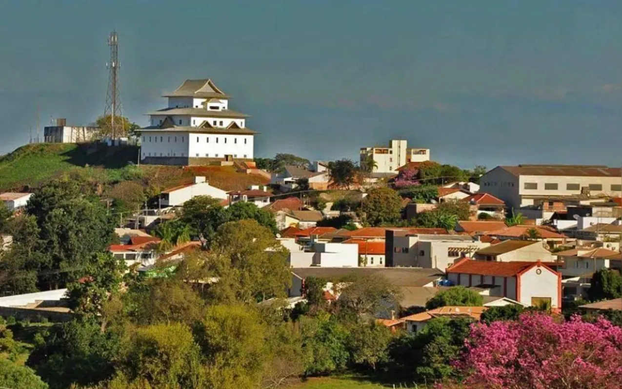 Imagem ilustrativa da imagem Em Assaí, ex-prefeitos entram na disputa eleitoral