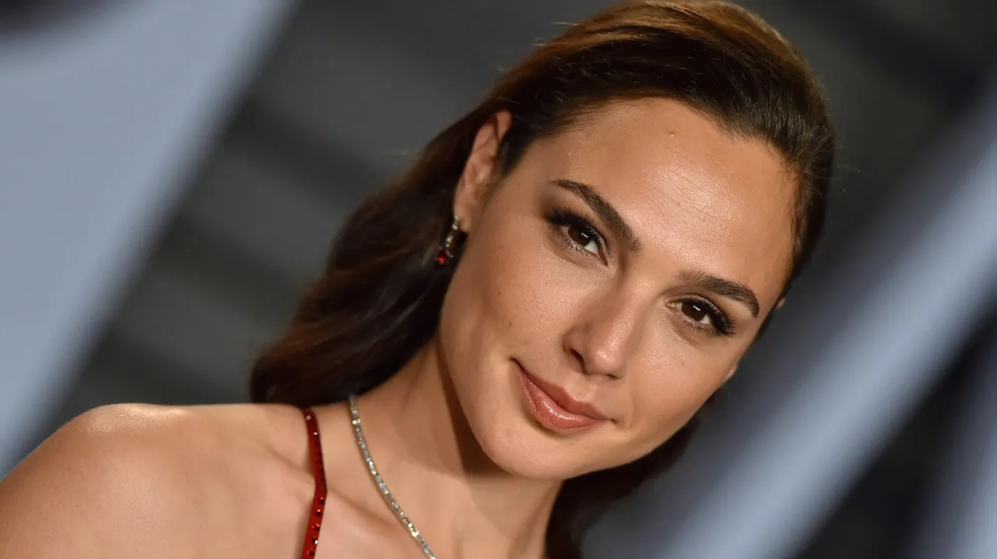 Gal Gadot: escolha de atriz israelense para o papel de Cleópatra abre mais uma polêmica sobre representação racial no cinema