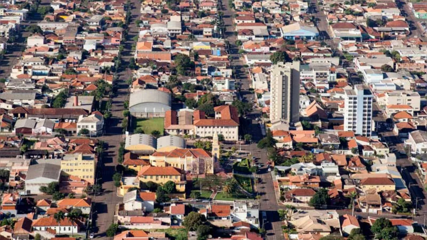 Imagem ilustrativa da imagem Jaelson Matta é eleito prefeito em Bandeirantes
