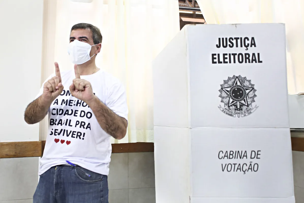 Imagem ilustrativa da imagem Marcelo Belinati é reeleito com quase 70% dos votos em Londrina