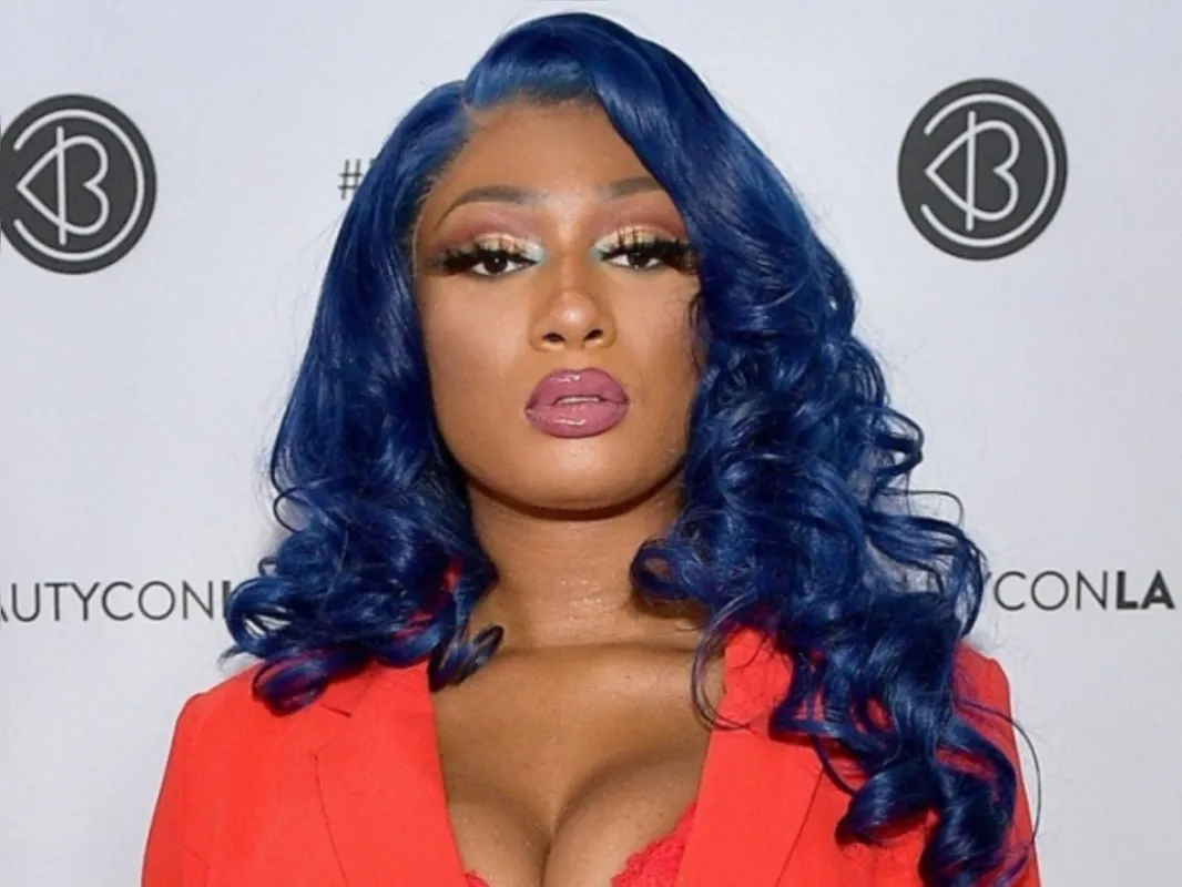Imagem ilustrativa da imagem Megan Thee Stallion lança álbum de estreia